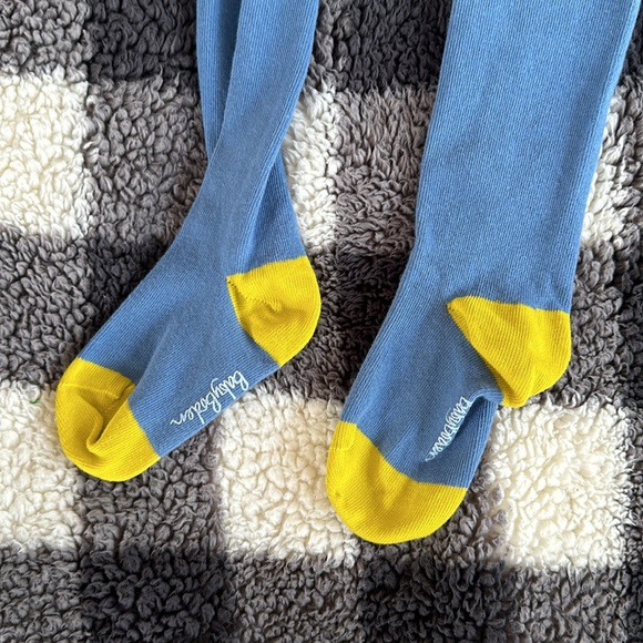 Mini Boden 2-3Y Sea Mist Blue & Yellow Gold Footed Ruffle Cable Knit Tights - Picture 3 of 7